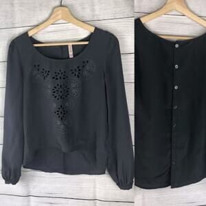 xhilaration Gray Long Sleeve Blouse with Cutouts